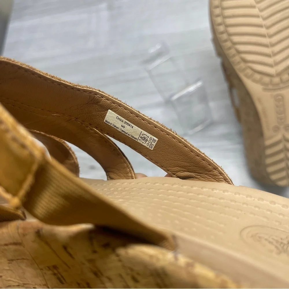 CROCS A Leigh Slip On Leather Tan Camel Brown Strappy Cork Wedge Sandals size 9